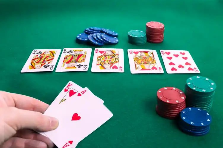 BK99 Slots ဂိမ်း ကစားနေစဉ် Wave Money KBZPay ဖြင့် MMK ငွေထုတ်ယူနေသောမြင်ကွင်း